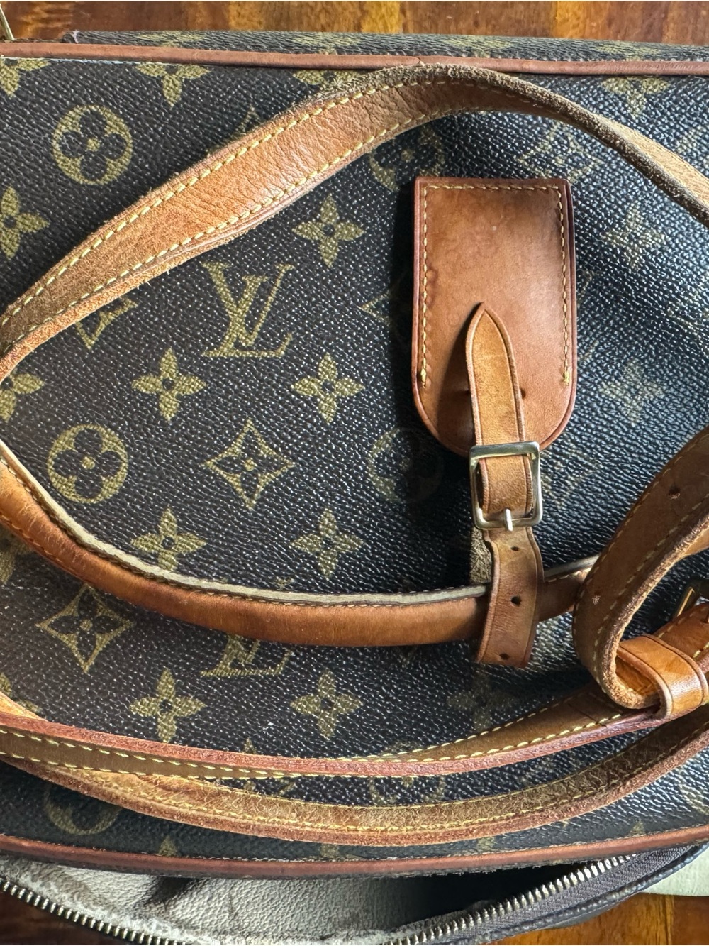 Louis Vuitton Monogram Canvas Shoulder Bag - Brown/ Tan - Picture 12 of 16